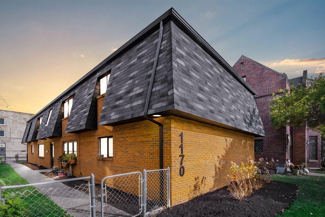 Foto principal - 1170 Bryden Rd