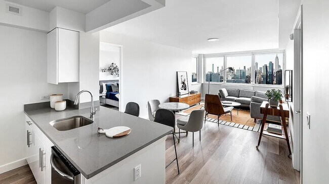 Foto del edificio - 5203 Center Boulevard