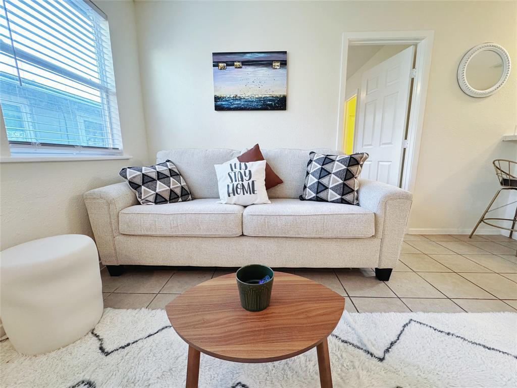 Foto principal - 2405 Teri Rd