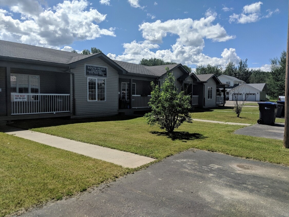 Primary Photo - 1717-1102 102 Ave