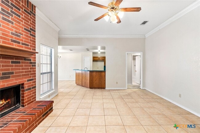 Building Photo - 1502 Oak Knoll Ln