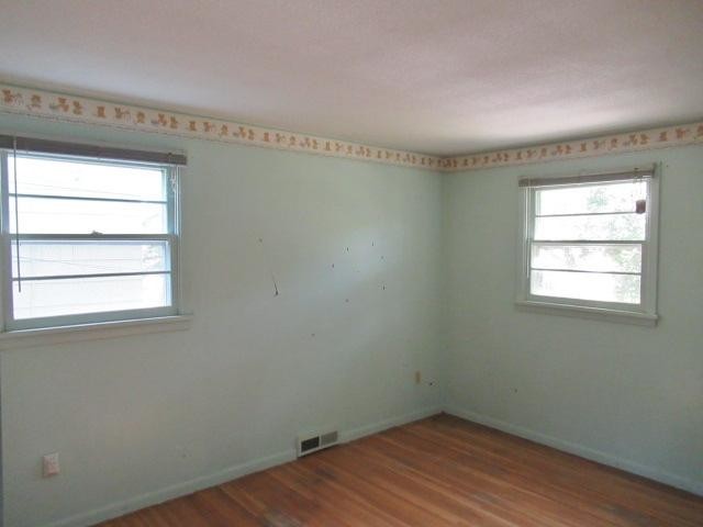Building Photo - 3 bedroom in Rochester NY 14606