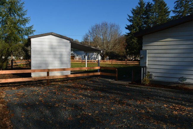 Building Photo - 72789 Shoestring Rd