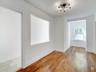 Building Photo - 204 Montrose Ave