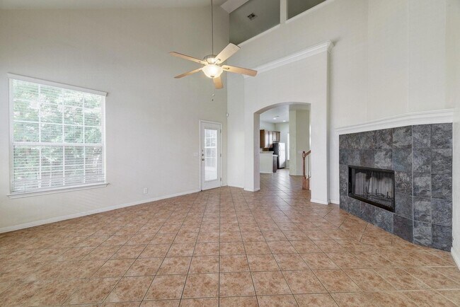 Foto del edificio - 5102 Caswell Ave