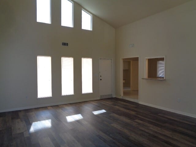 Foto del edificio - 11815 Gardenglen Dr