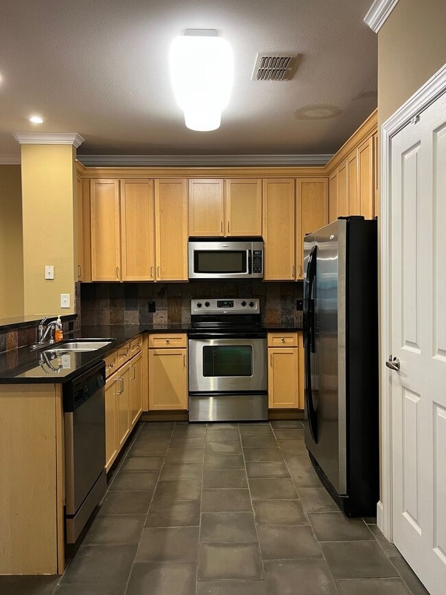 Foto del edificio - 38 Southhaven Circle