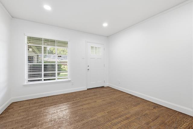 Foto del edificio - 6607 E Mockingbird Ln