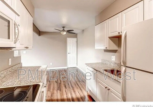 Photo - 381 S Ames St House