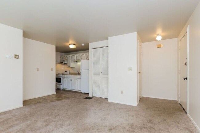 Foto del edificio - 3611-3625 Charlotte Dr