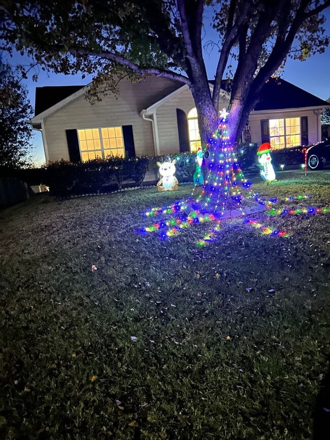 Building Photo - 2459 Shadow Valley Rd