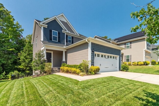 Building Photo - 306 Garden Walk Dr