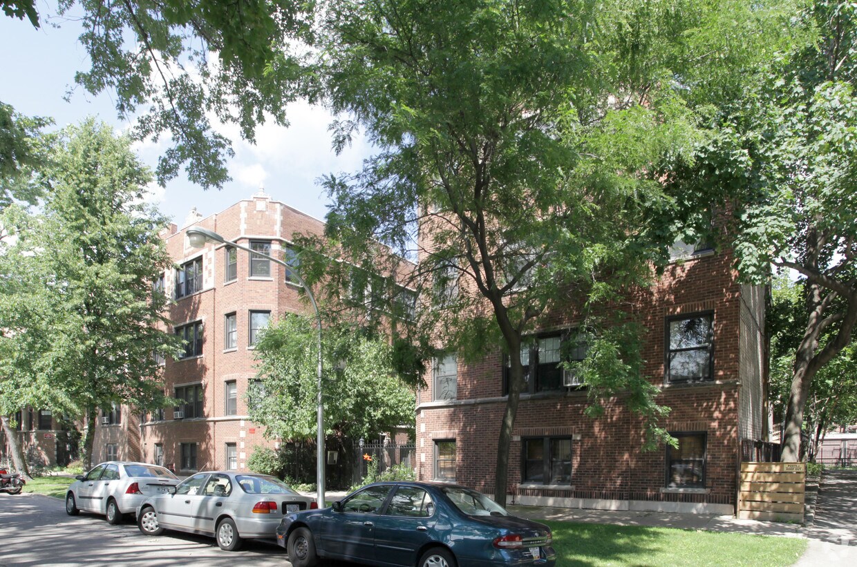 Primary Photo - 5465-5473 S Ingleside Ave
