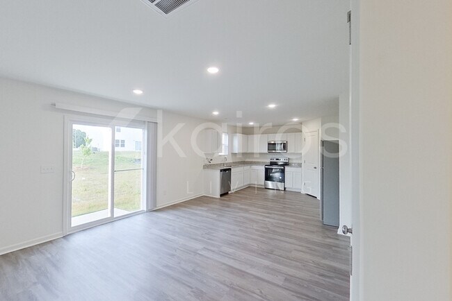 Foto del edificio - 7016 Peppermill Way