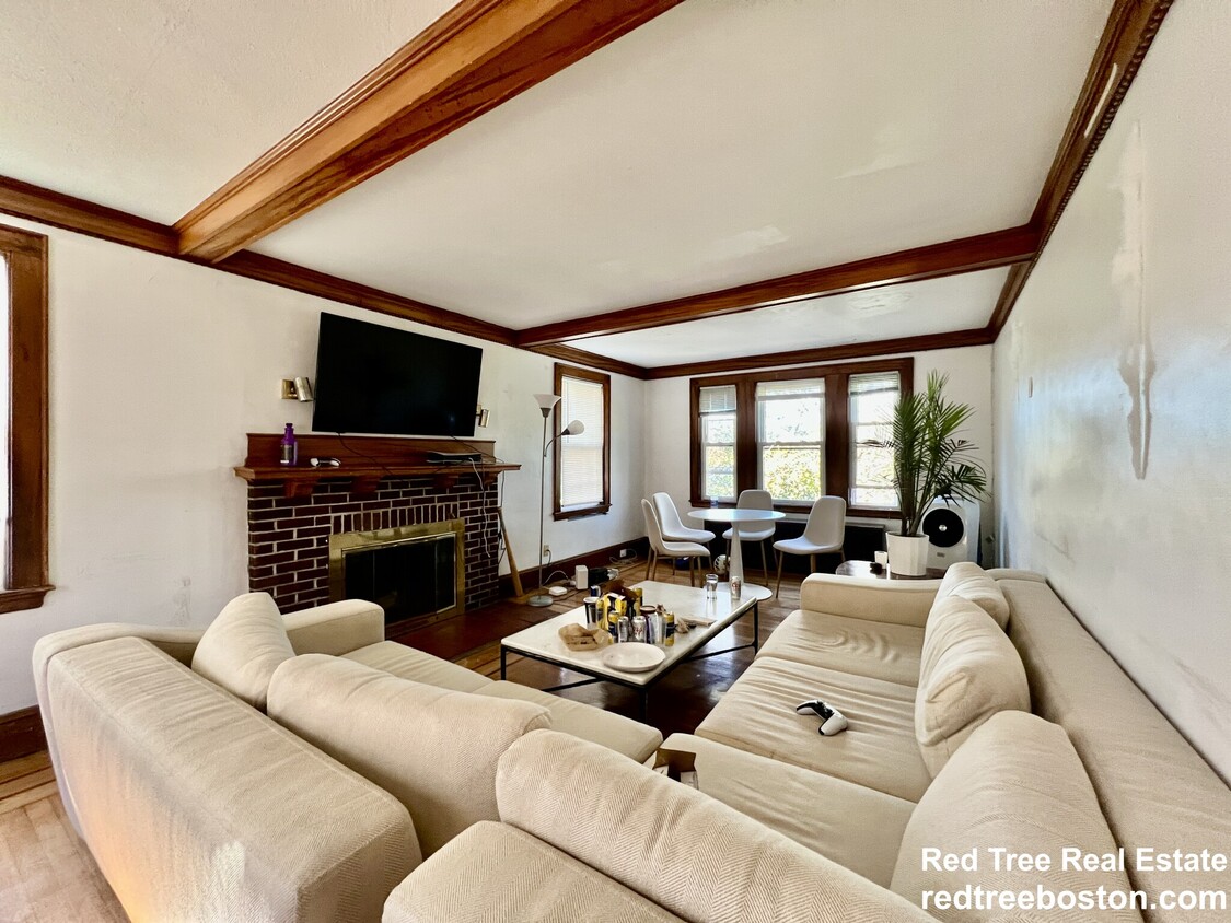 Photo - 116 Lake St.