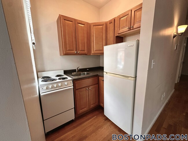 Building Photo - 67 S Huntington Ave