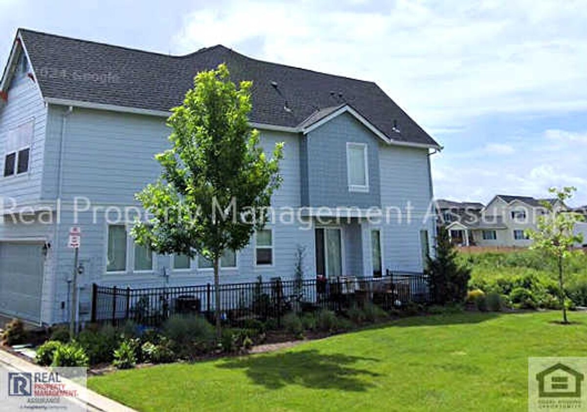 Foto principal - 7498 SE Monarch Ln