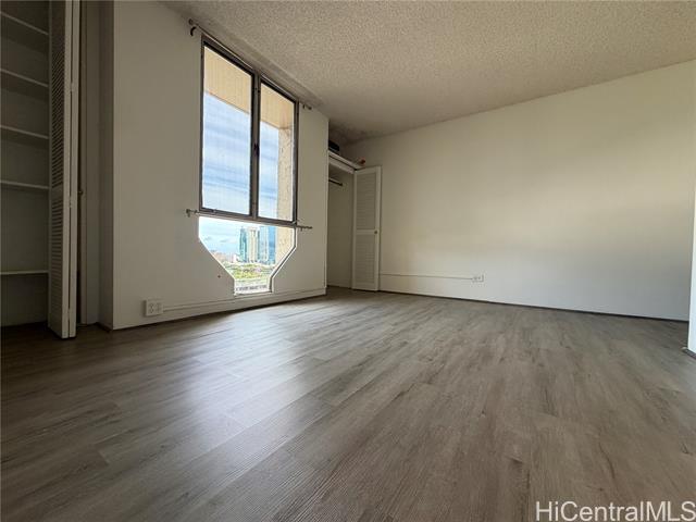 Foto del edificio - 920 Ward Ave