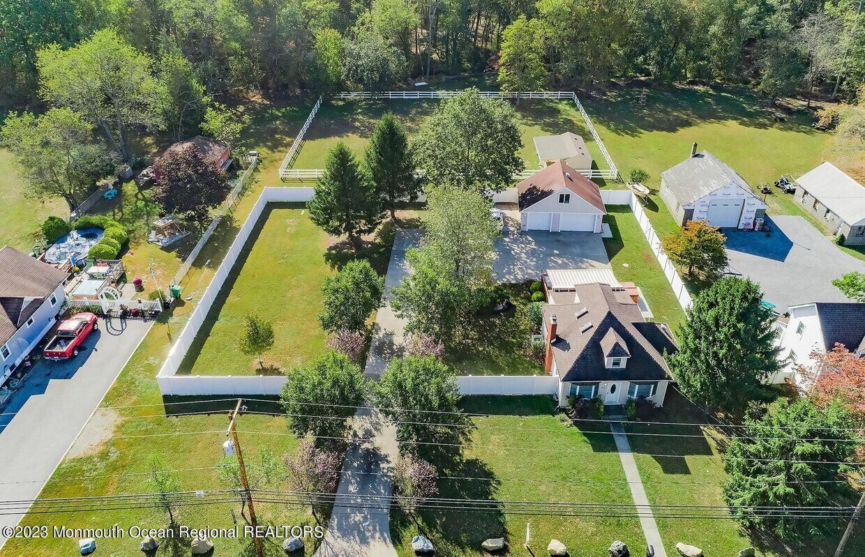 946 E Veterans Hwy, Jackson Township, NJ 08527 House Rental in