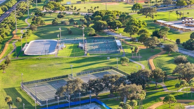 Photo - 1096 SW 27th Ave House