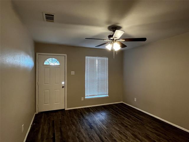 Building Photo - 4041 Stagecoach Cir