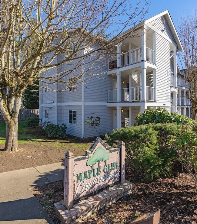 Foto del edificio - 2709 W Maplewood Ave