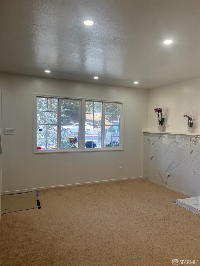 Building Photo - 5880 Olinda Rd