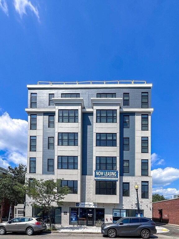 Foto principal - 734 Dudley St