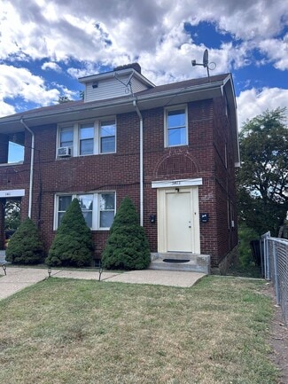 Building Photo - 3401-3403 Portola Ave