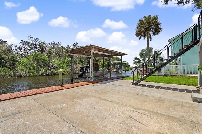 Foto del edificio - 12390 W Standish Dr
