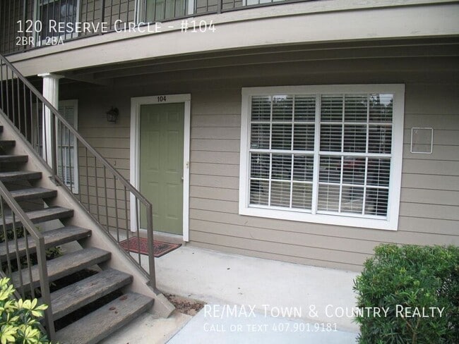 Foto del edificio - 120 Reserve Cir