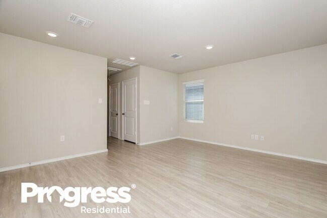 Building Photo - 7310 Alcazar Gate