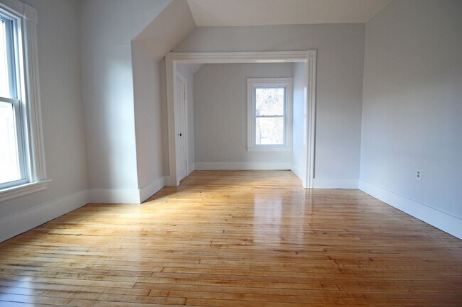 Foto del edificio - 71 June St