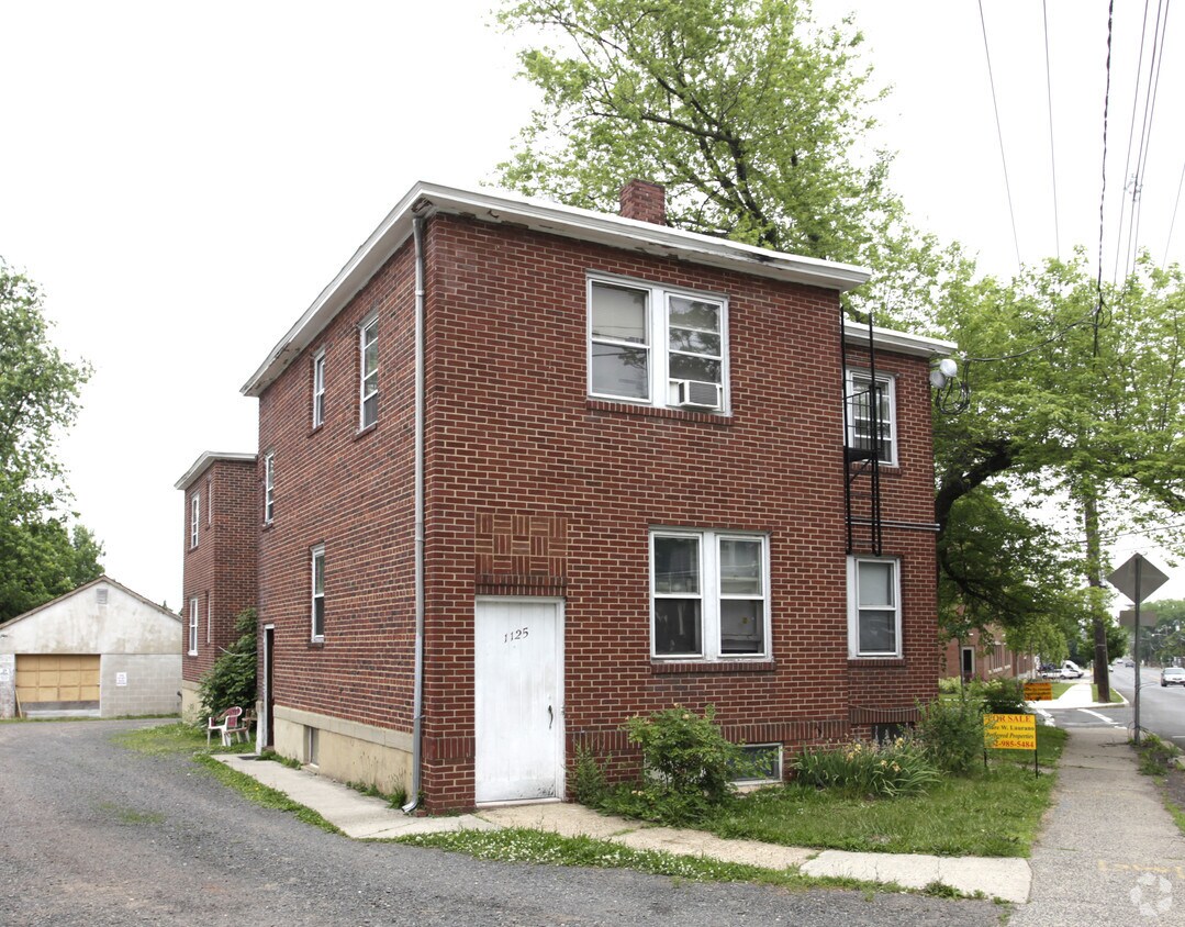 Building Photo - 1125 Rt-27