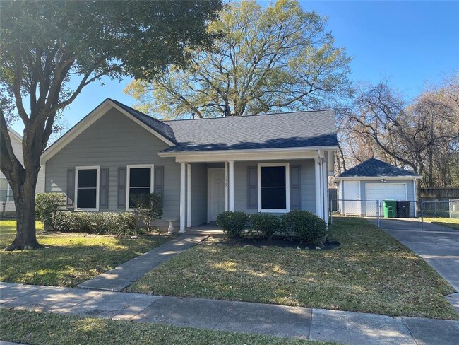 Building Photo - 519 Finnigan Park Pl Ct