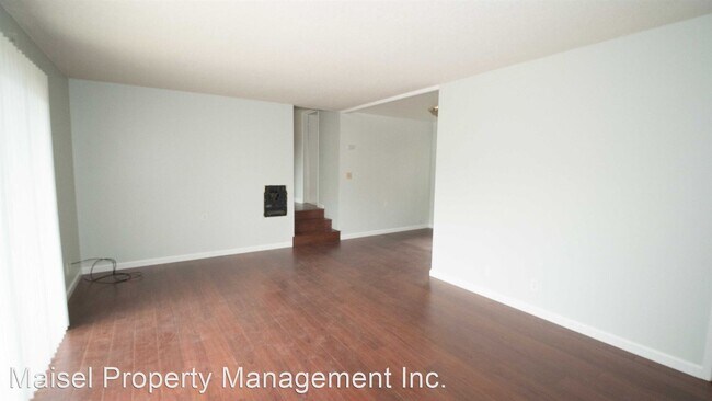 Foto del edificio - 2 br, 1 bath House - 3808 LYMAN RD  Apt 2