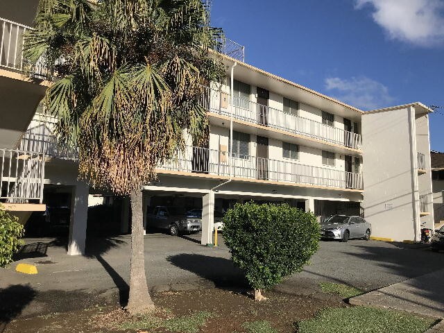 Primary Photo - DATE STREET 1/1/1 lanai, laundry