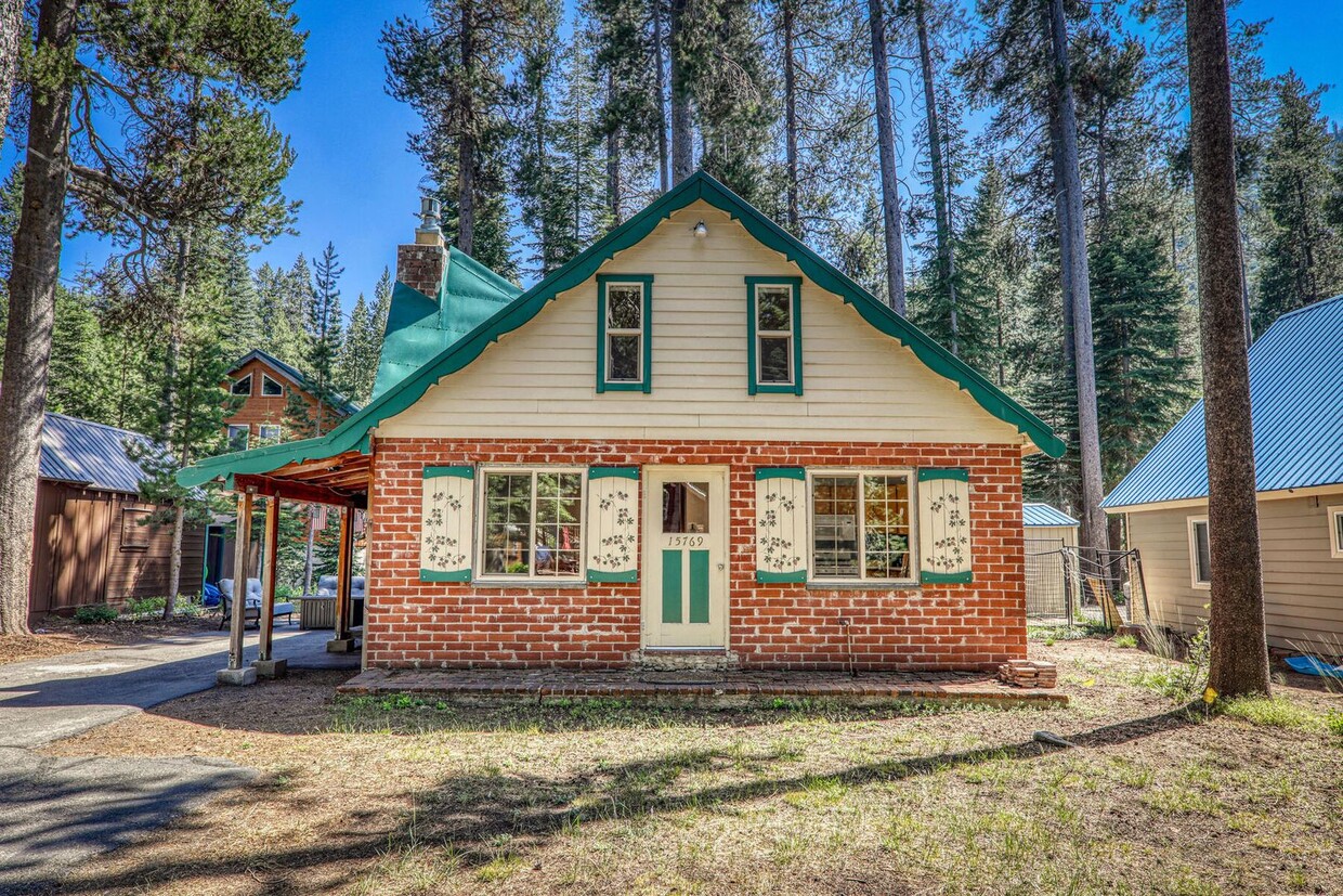 Foto principal - Long Term Lease at Donner Lake- $2500