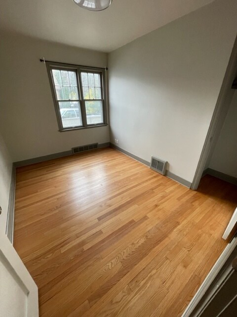 Foto del edificio - 1341 S 20th St
