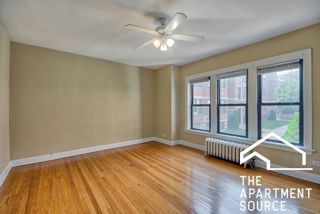Building Photo - 2135 Ridge Ave