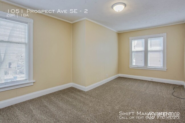 Building Photo - 1051 Prospect Ave SE