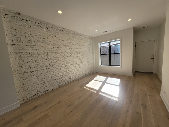 Foto del edificio - 1334 W Bryn Mawr Ave