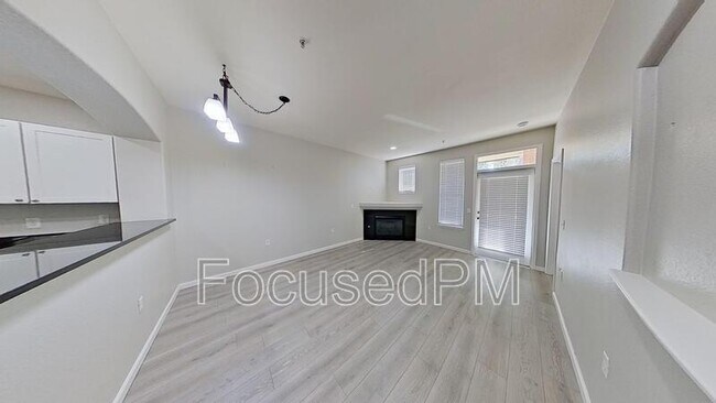 Foto del edificio - 1747 N Pearl St