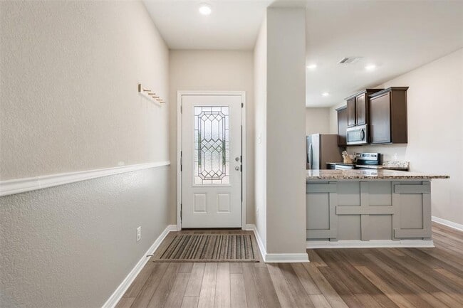 Building Photo - 817 Liberty Meadows Dr