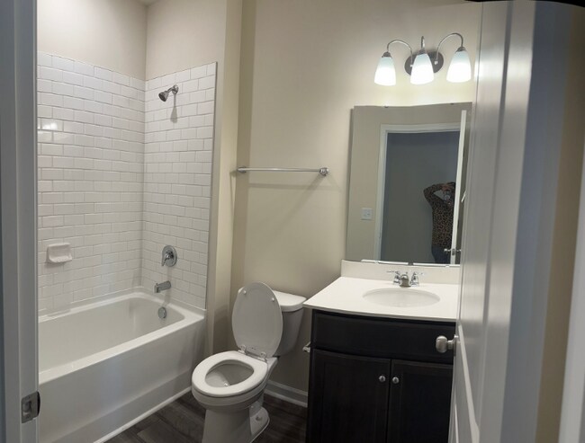 Building Photo - 1808 Arapahoe Ridge Dr