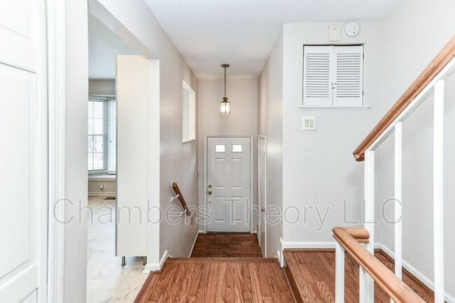 Building Photo - 21 Fendall Ave