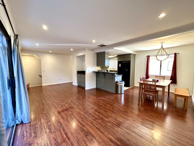 Foto del edificio - 1039 Mount Olive Dr