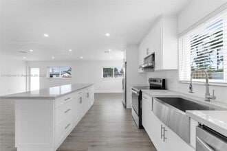 Building Photo - 12253 SW 28th Terrace