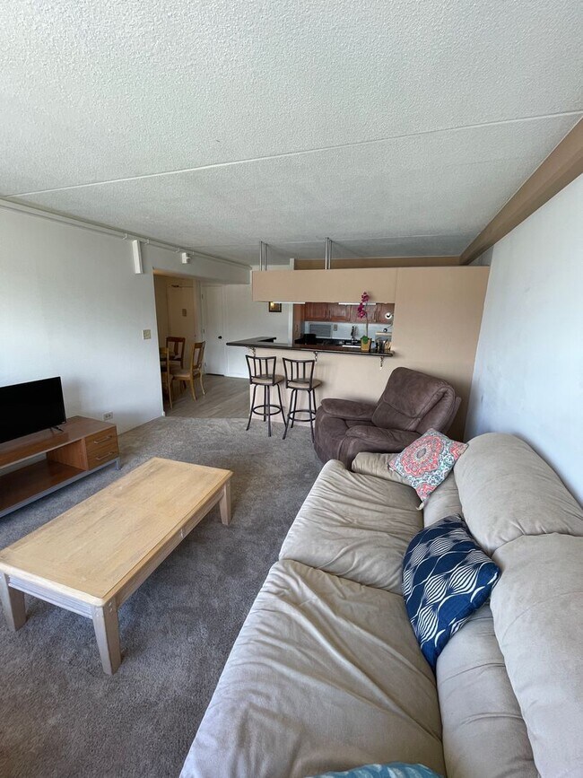 Foto del edificio - 2 Bed 2 Bath 1 Parking at Marco Polo Apart...