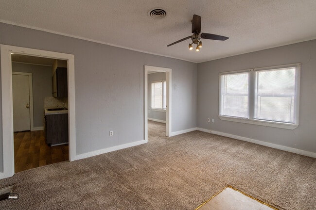 Building Photo - 4709 Coronado Ave